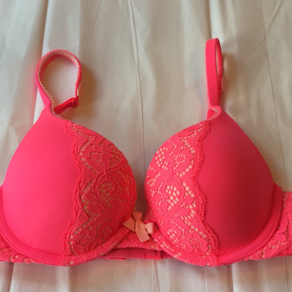 BBV perfect shape bra 32b Victoria’s Secret